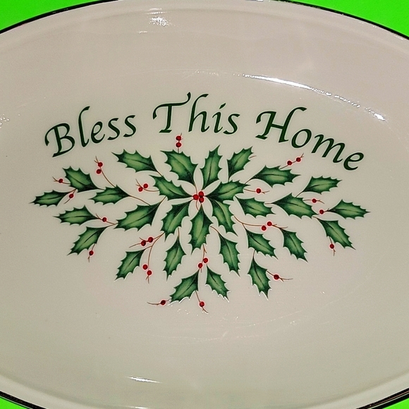 LENOX PORCELAIN CHRISTMAS 